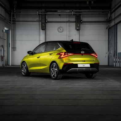 hyundai-new-i20-attracts-with-elegant-and-sporty-design-06